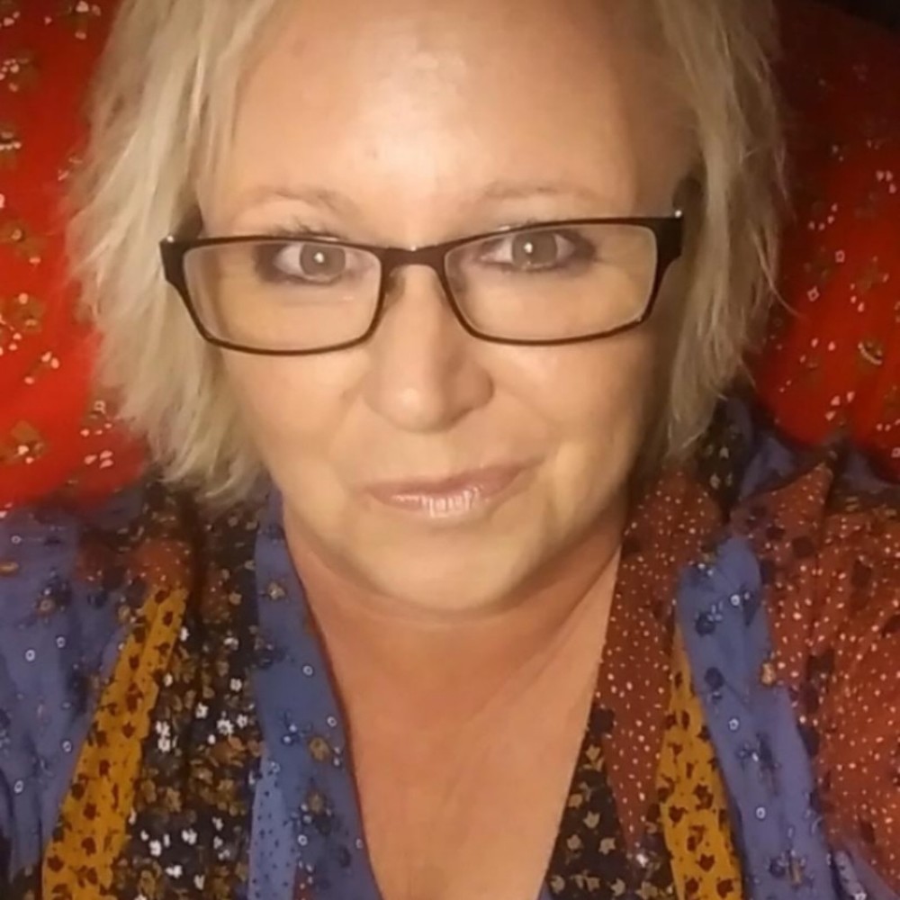 Meet your Posher, Janelle